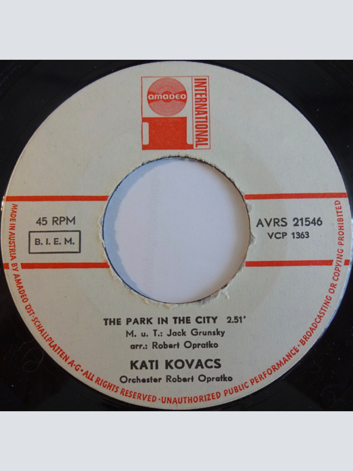 Vinyl / Kati Kovács - When The Gypsies Sing And Dance Tonight / The Park In The City