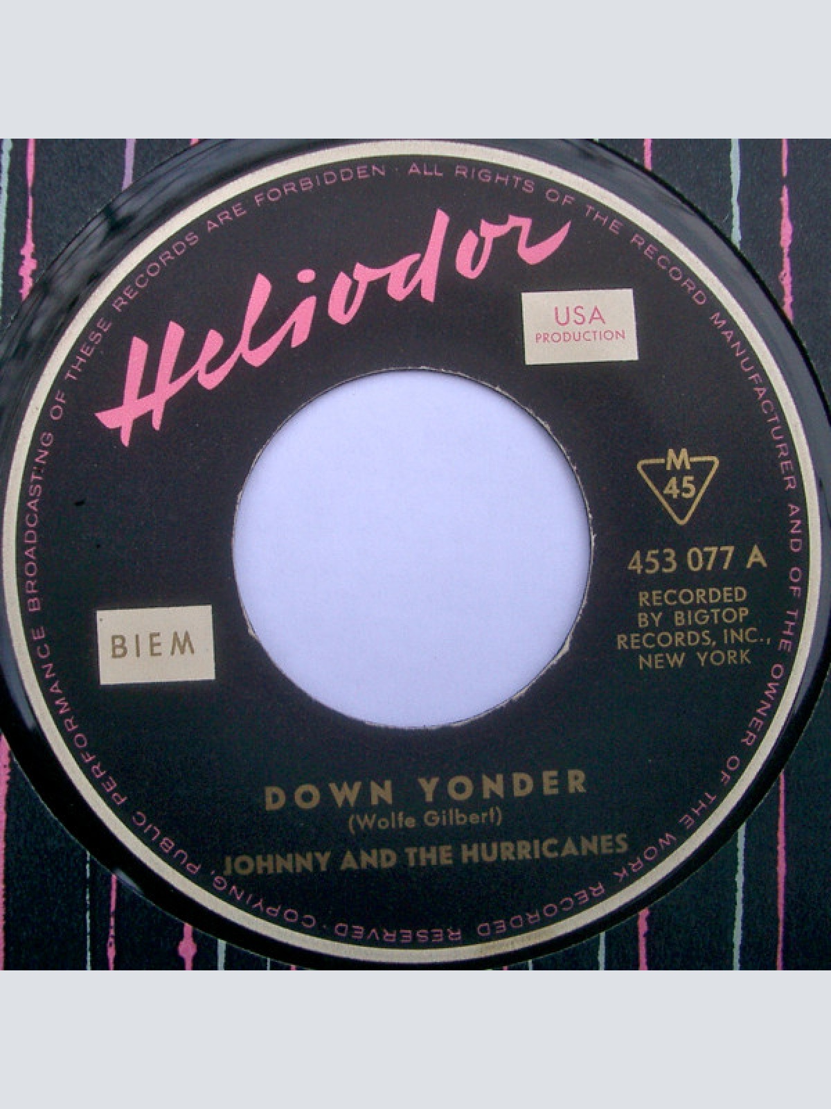 Vinyl / Johnny And The Hurricanes - Down Yonder