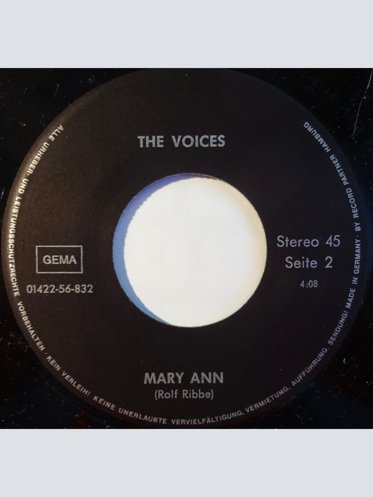 Vinyl / The Voices (35) - Give A Little Love To Penny