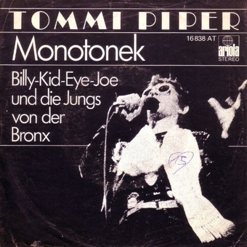 Vinyl / Tommi Piper* - Monotonek