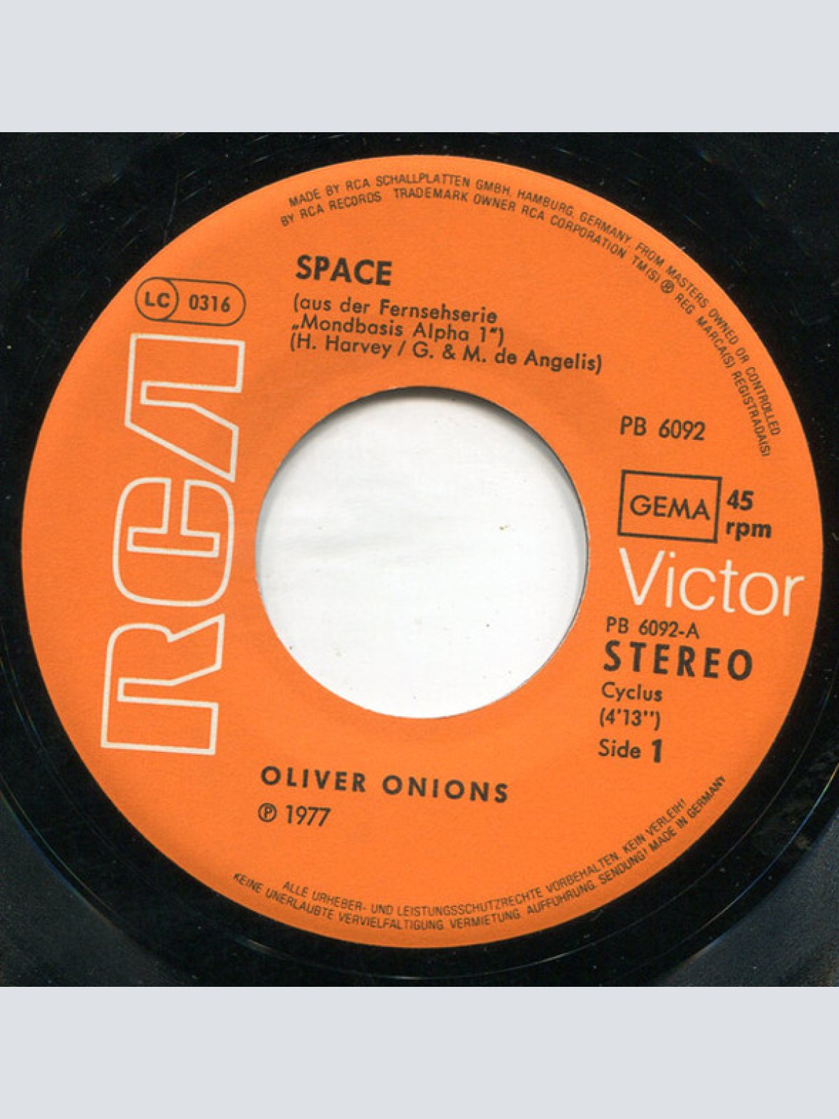 Vinyl / Oliver Onions / M. & G. Orchestra* - Space / Zwei Ausser Rand Und Band