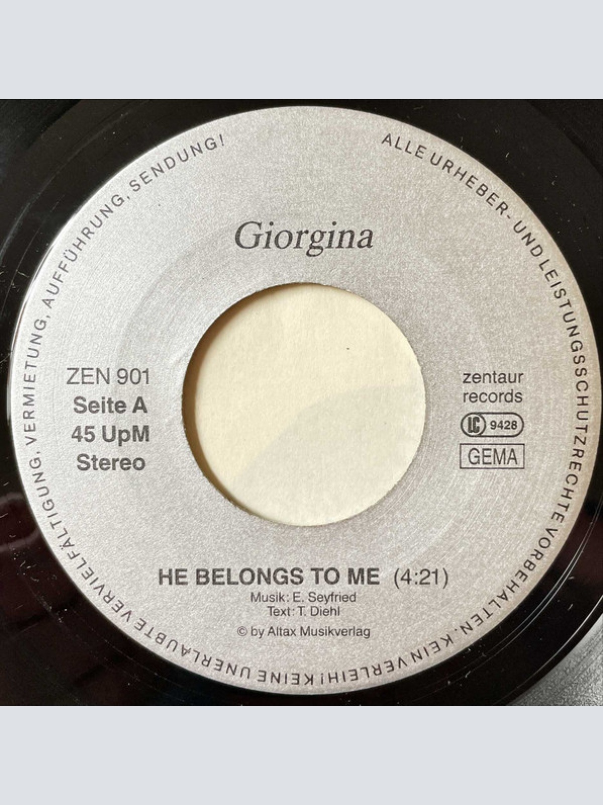 Vinyl / Giorgina (2) - He Belongs To Me