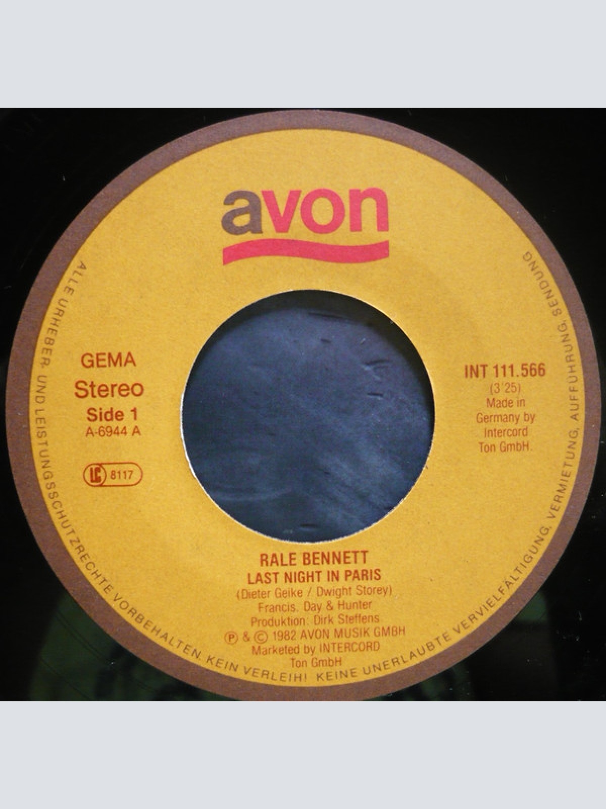 Vinyl / Rale Bennett - Last Night In Paris