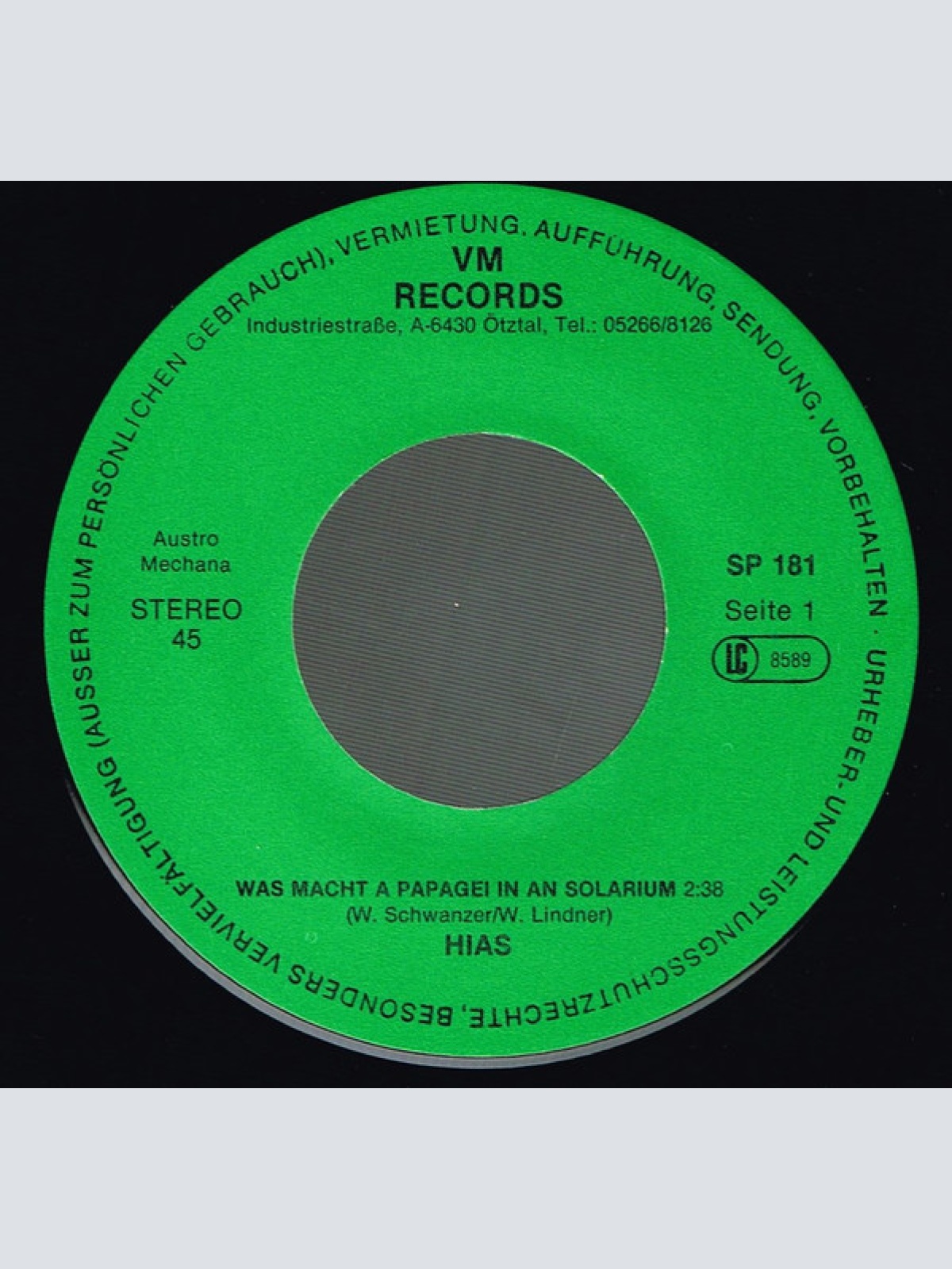 Vinyl / Hias - Was Macht A Papagei In An Solarium / Ein Indianer In Tirol