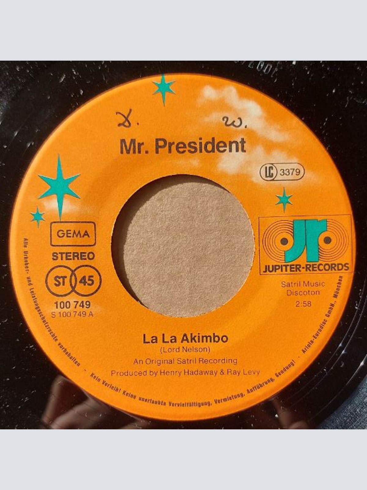 Vinyl / Mr. President (8) - La La Akimbo