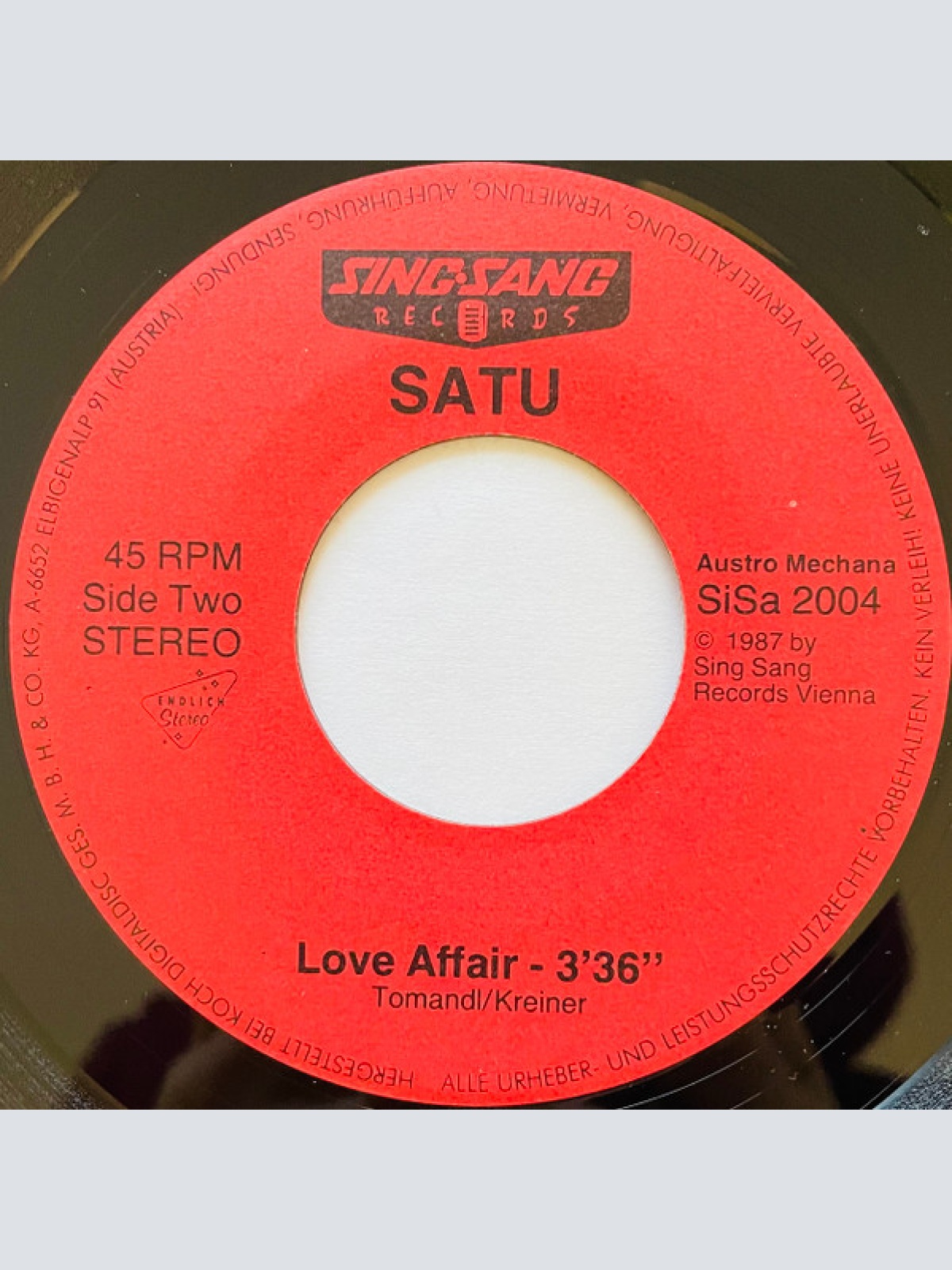 Vinyl / Satu (2) - It's Not The Time / Love Affair