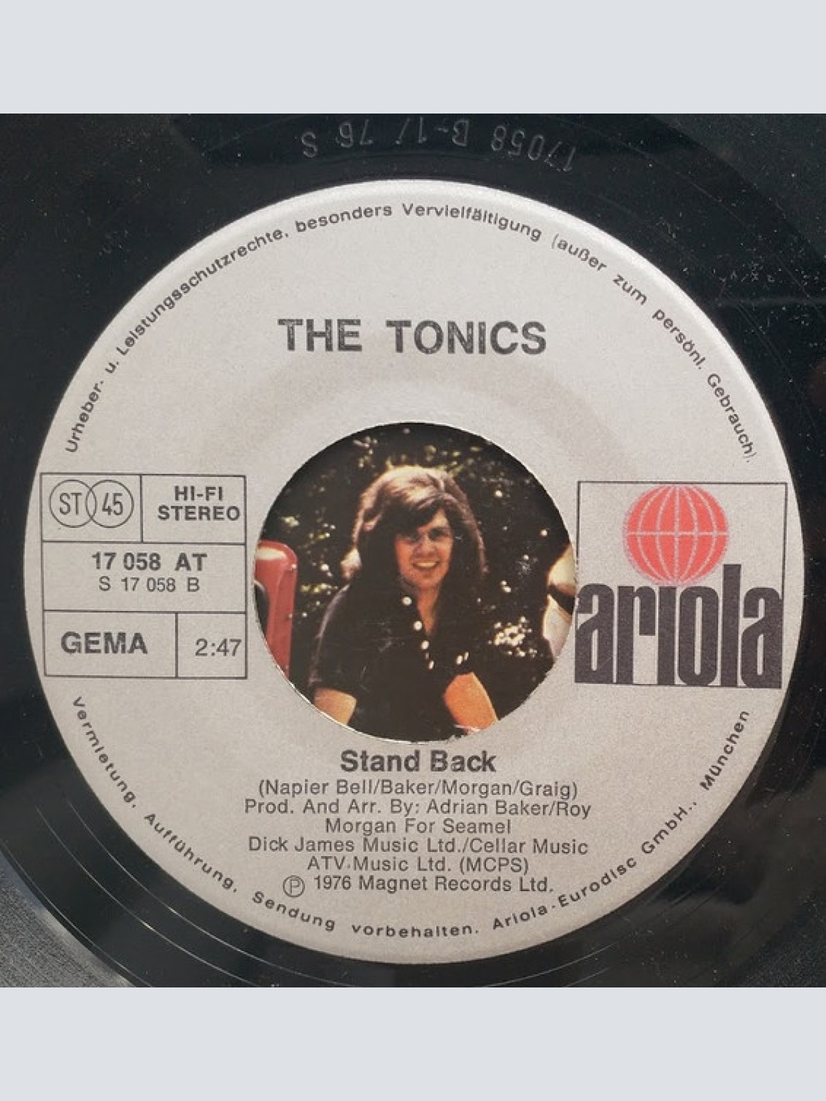 Vinyl / The Tonics (3) Featuring Adrian Baker - All Summer Long / Stand Back
