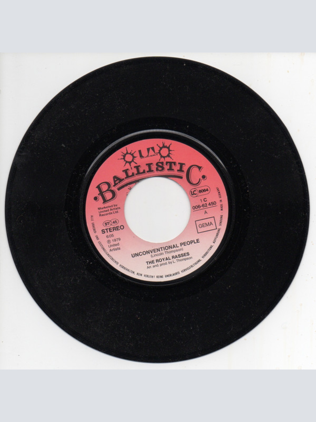 Vinyl / The Royal Rasses - Unconventional People