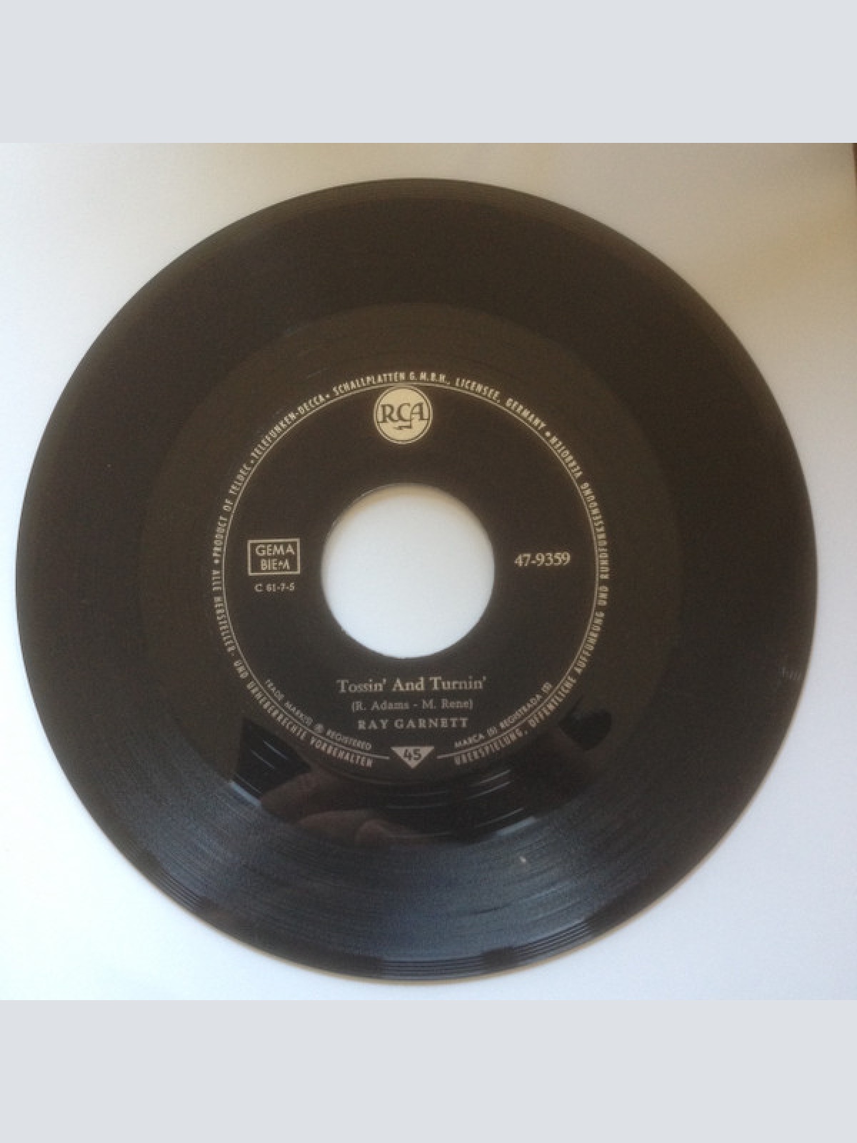 Vinyl / Ray Garnett / The Downbeats (3) - Tossin' And Turnin' / Last Night