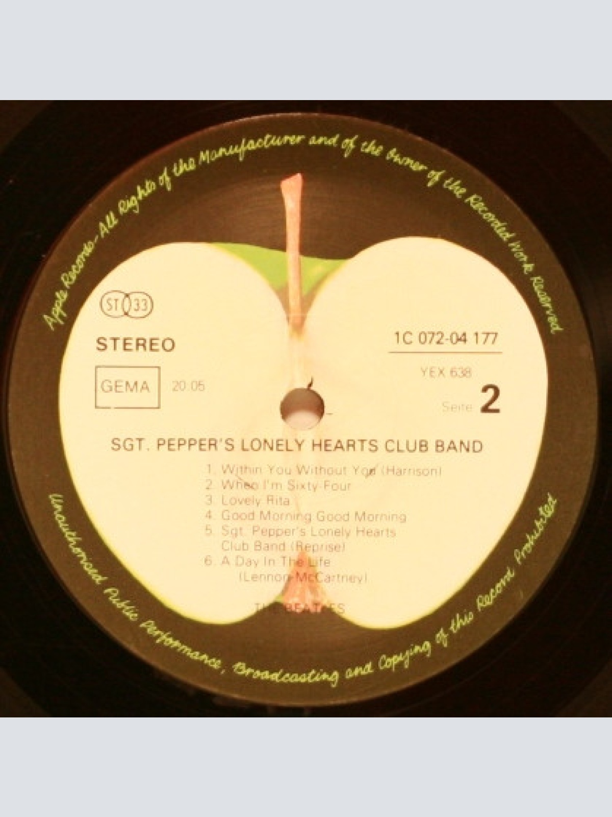 Vinyl / The Beatles - Sgt. Pepper's Lonely Hearts Club Band