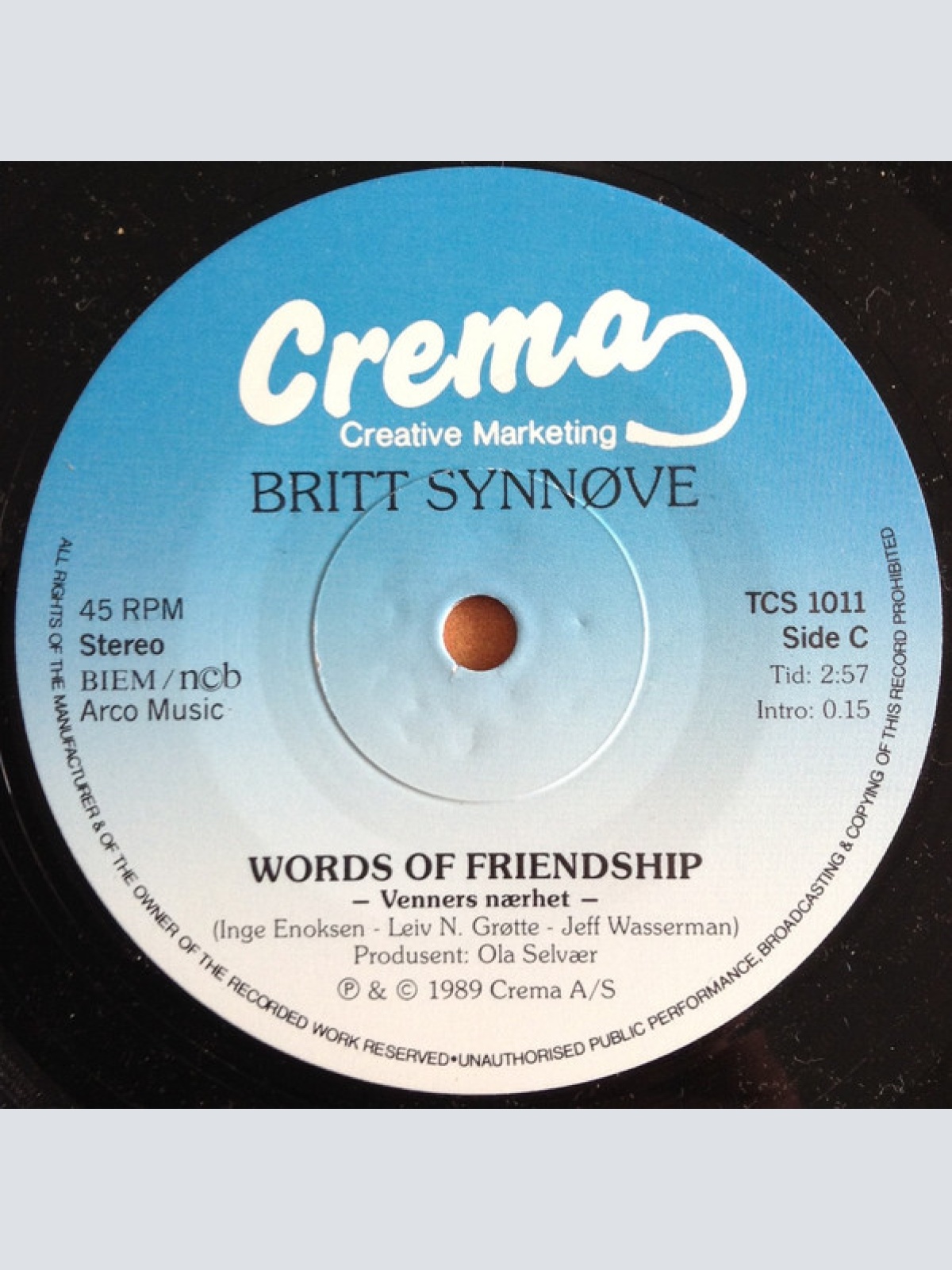 Vinyl / Britt Synnøve* - Venners Nærhet