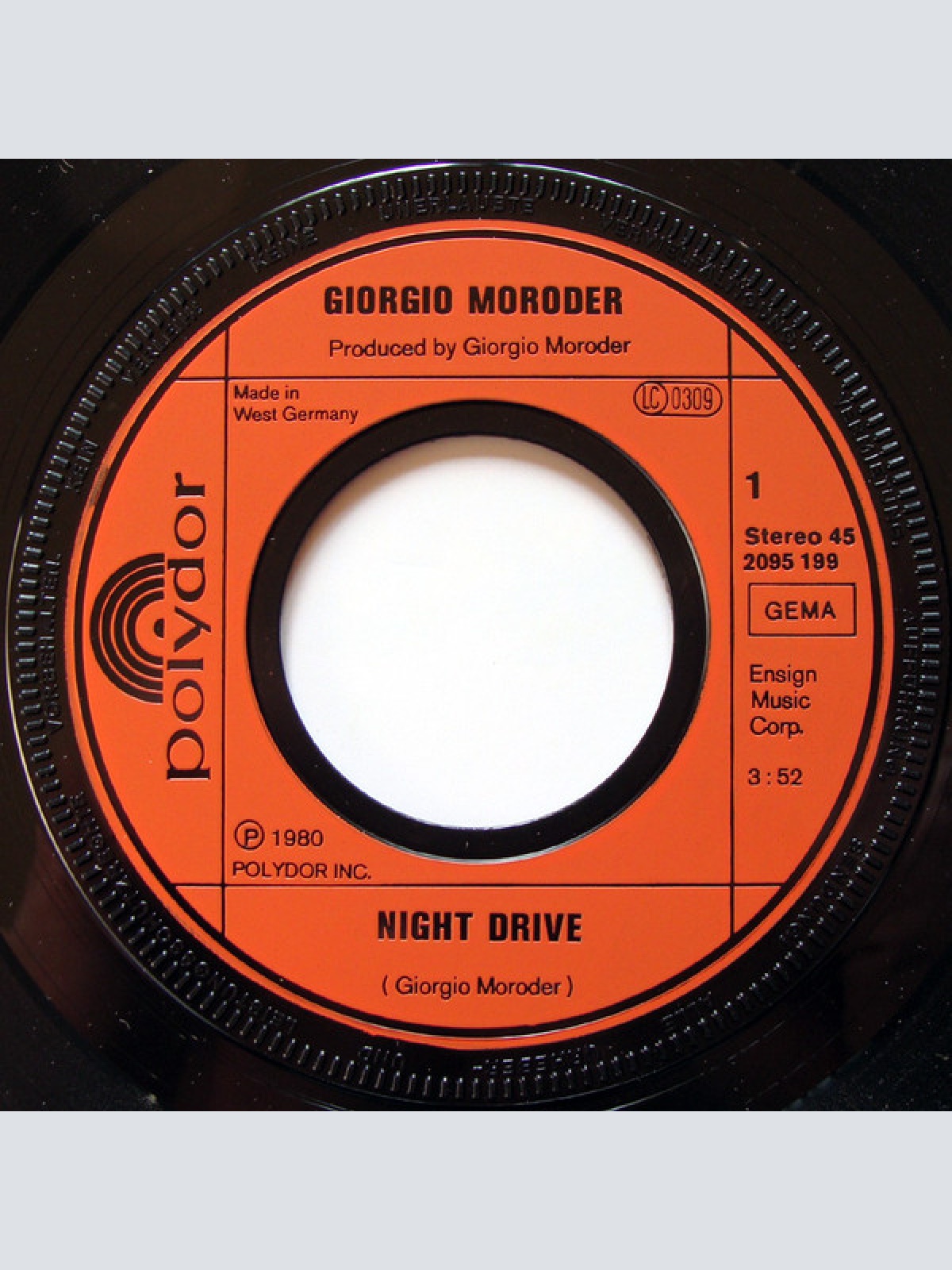 Vinyl / Giorgio Moroder - Night Drive / The Apartment