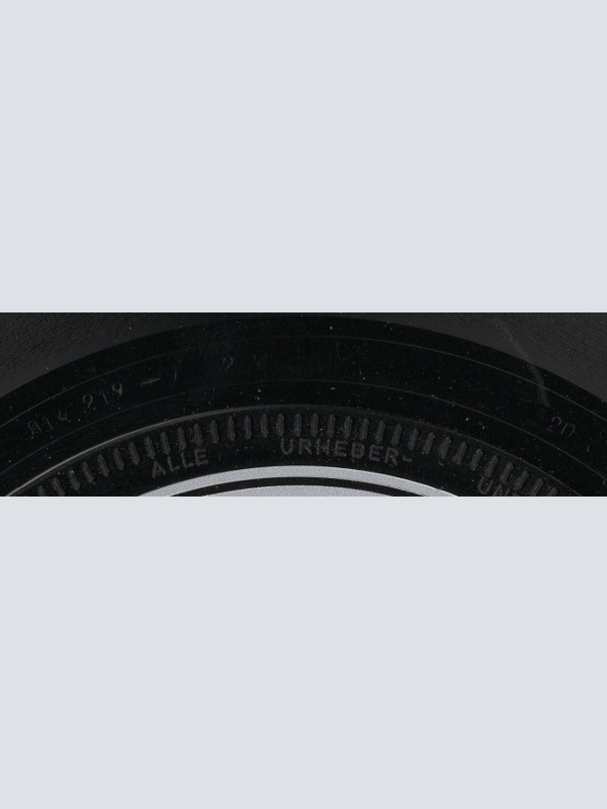 Vinyl / Genesis - Mama