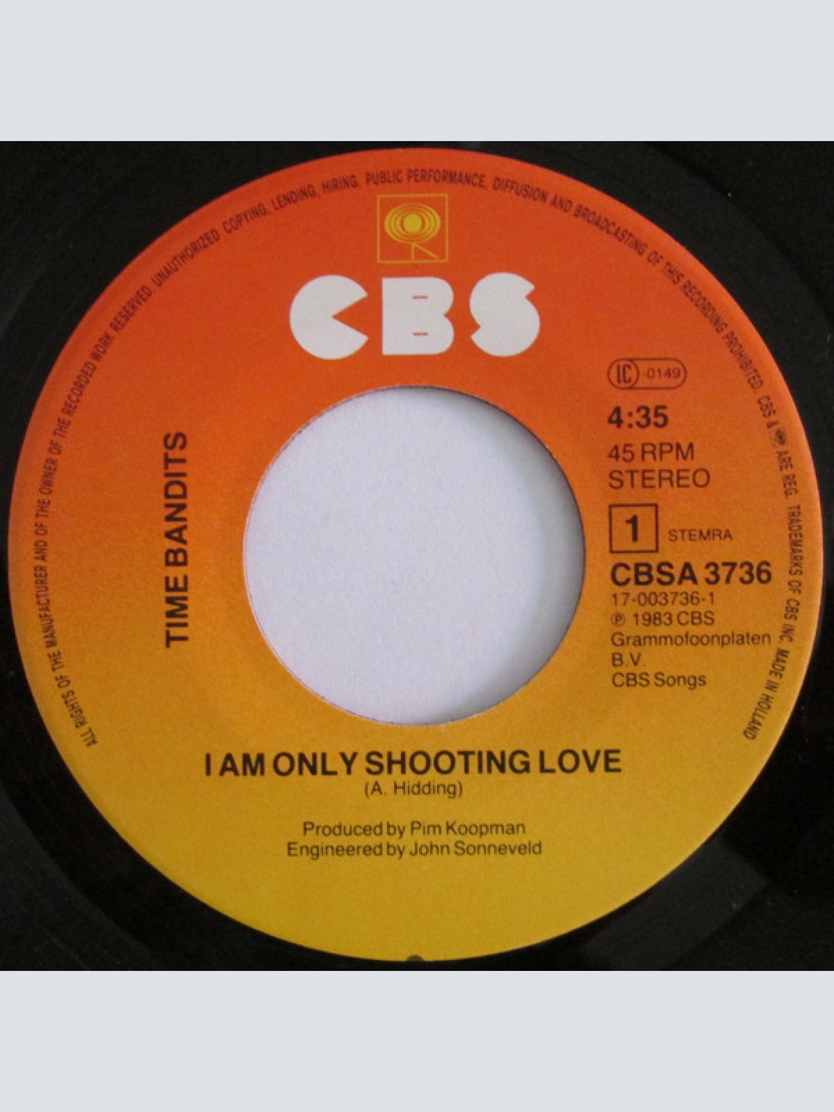 Vinyl / Time Bandits - I'm Only Shooting Love