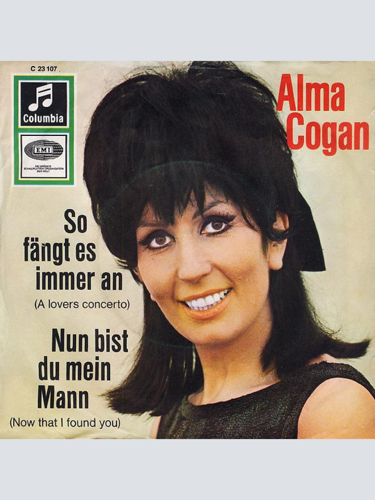 Vinyl / Alma Cogan - So Fängt Es Immer An (A Lovers Concerto) / Nun Bist Du Mein Mann (Now That I Found You)