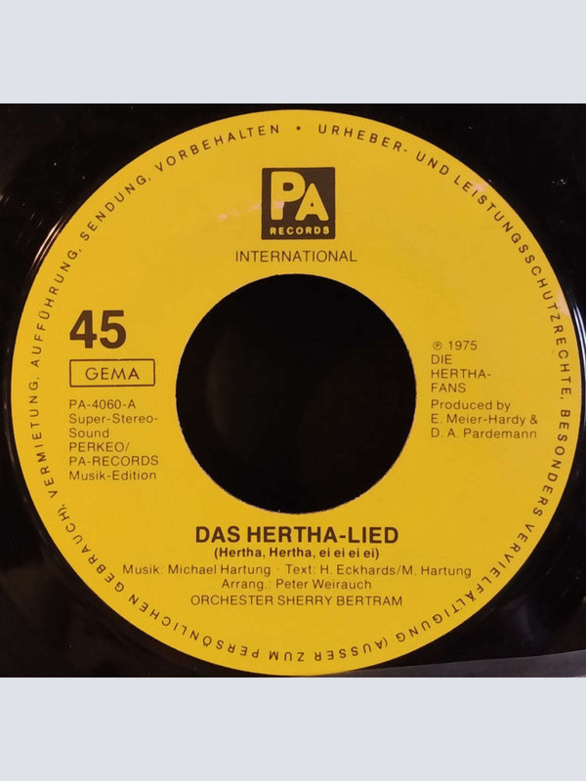 Vinyl / Die Hertha-Fans - Das Hertha-Lied / Hallo Frau Wirtin Noch Ein Bier