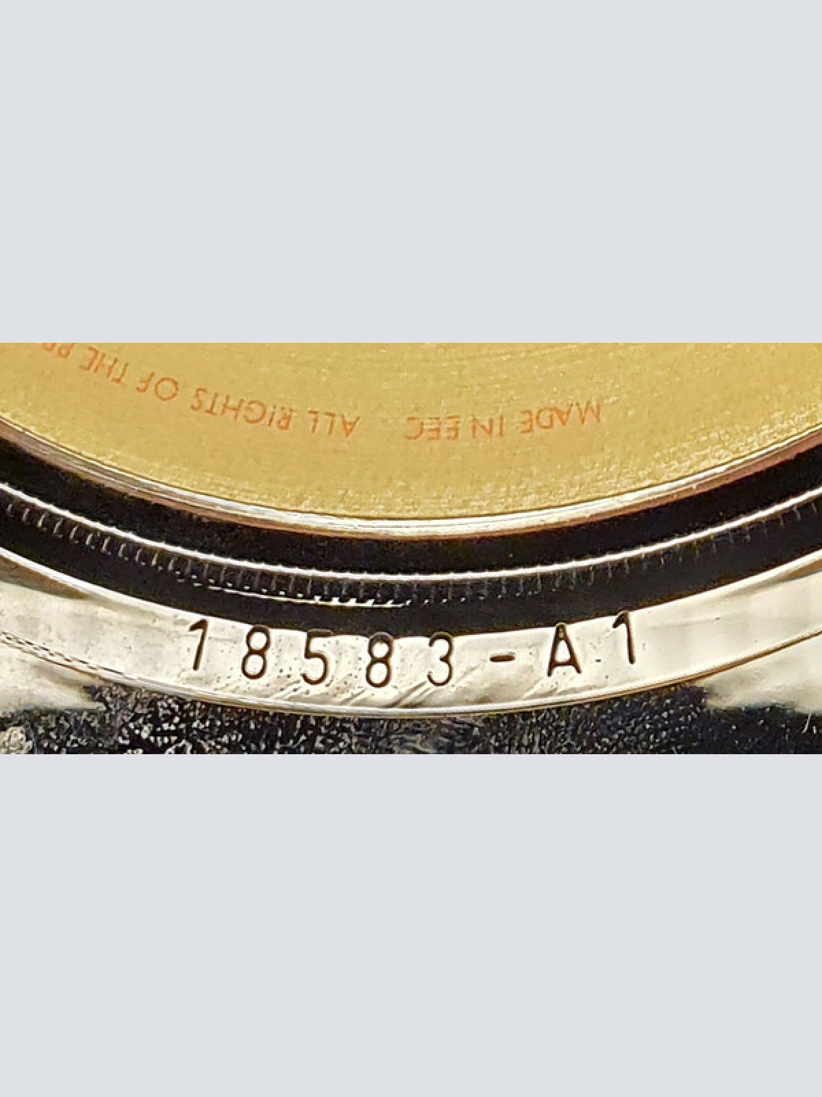 Vinyl / Alice (4) - Messaggio