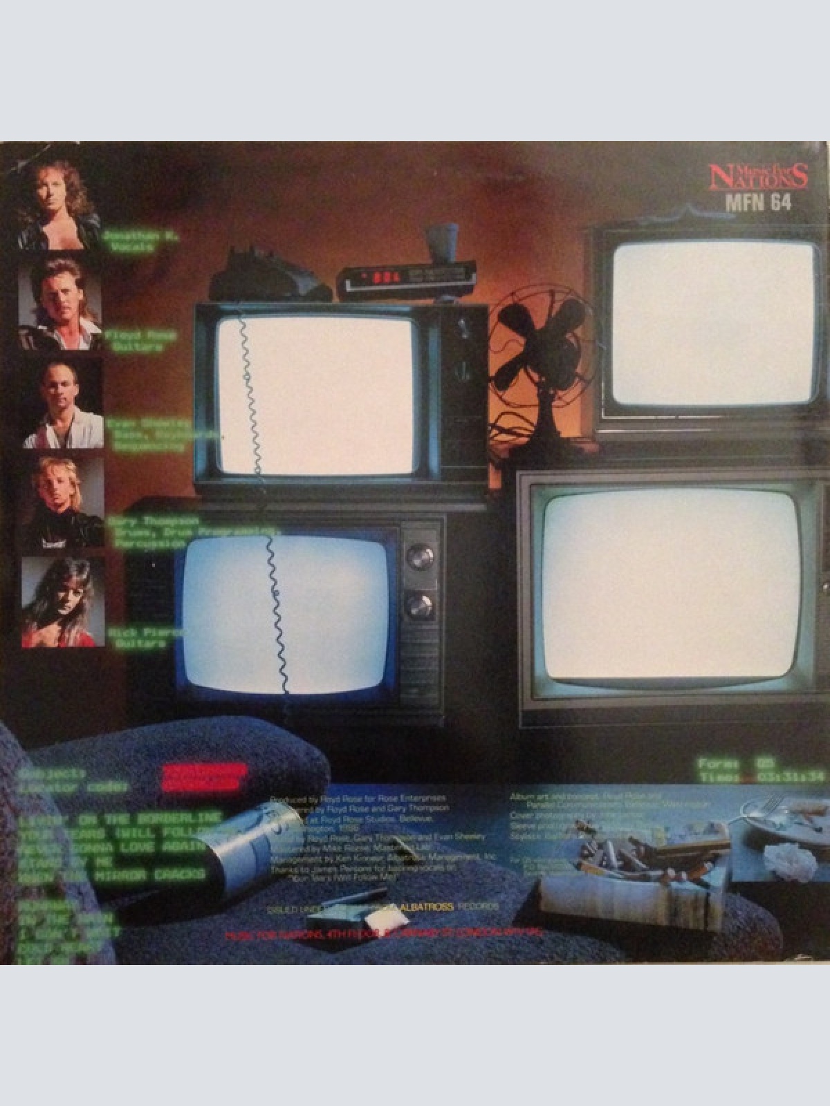 Vinyl / Q5 - When The Mirror Cracks