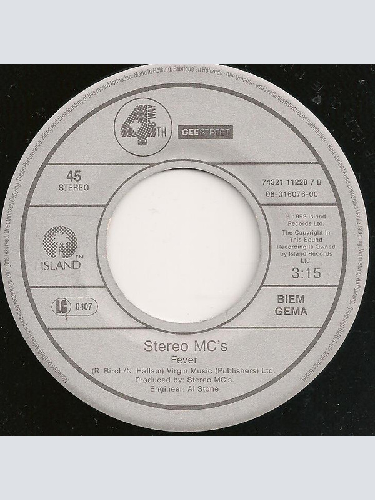 Vinyl / Stereo MC's - Connected