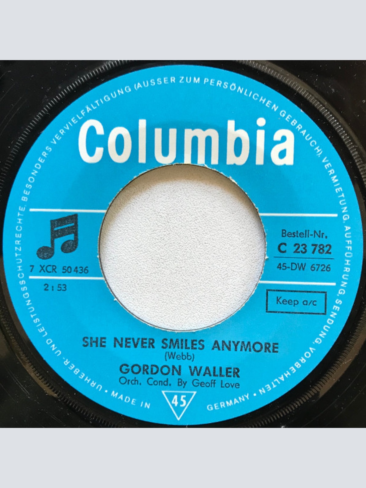 Vinyl / Gordon Waller - Movin' On / She Never Smiles Anymore