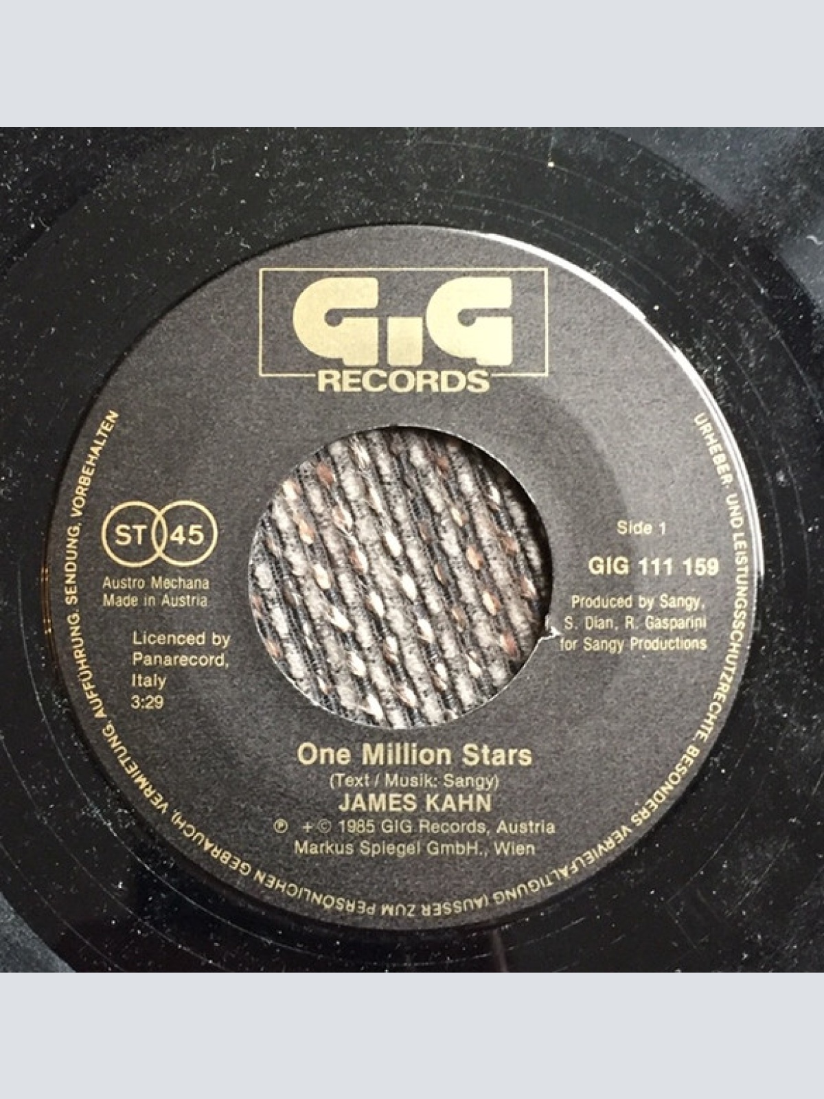 Vinyl / James Kahn - One Million Stars
