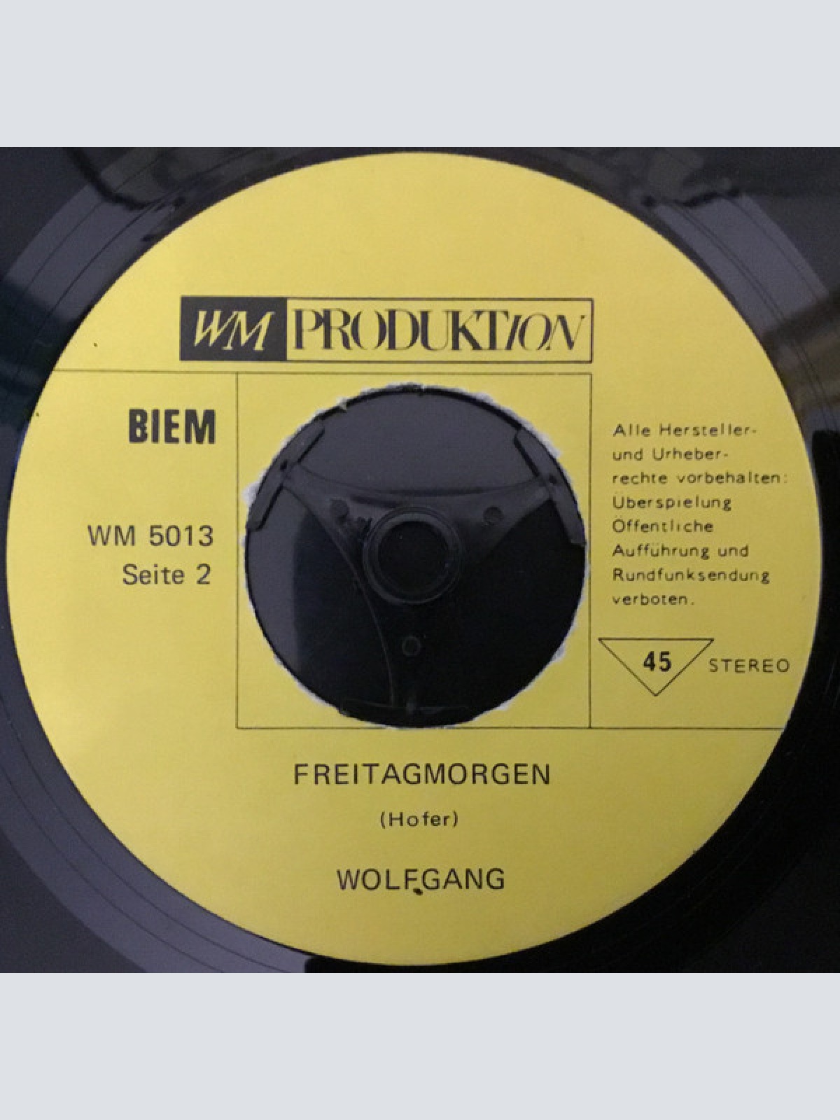 Vinyl / Wolfgang* - Ein Foto Von Christina / Freitagmorgen