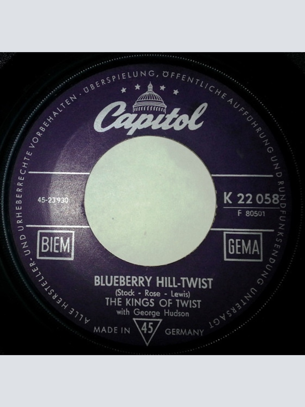 Vinyl / The Kings Of Twist With George Hudson - Blueberry Hill-Twist / My Blue Heaven Twist