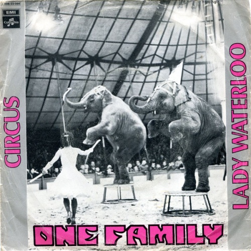 Vinyl / One Family (2) - Circus / Lady Waterloo
