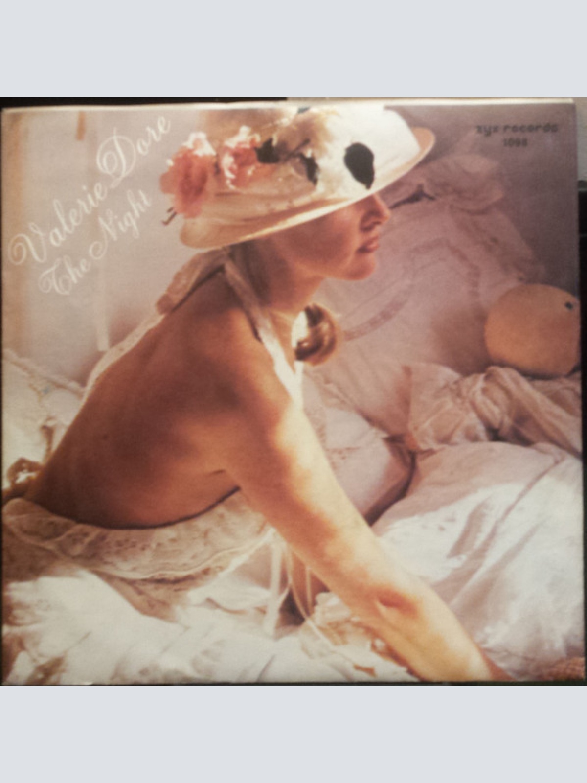 Vinyl / Valerie Dore - The Night