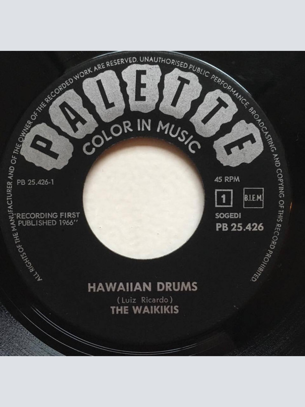 Vinyl / The Waikikis* - Hawaiian Drums