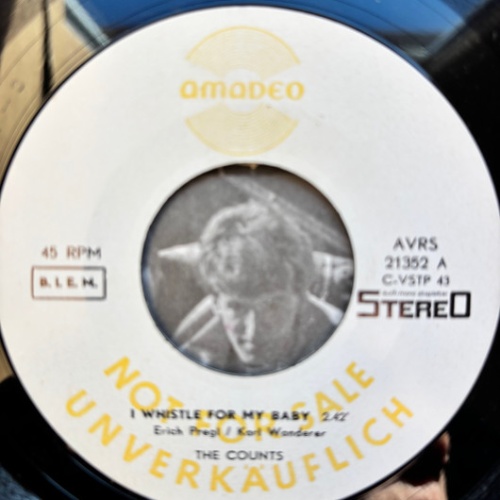 Vinyl / The Counts (6) - I Whistle For My Baby