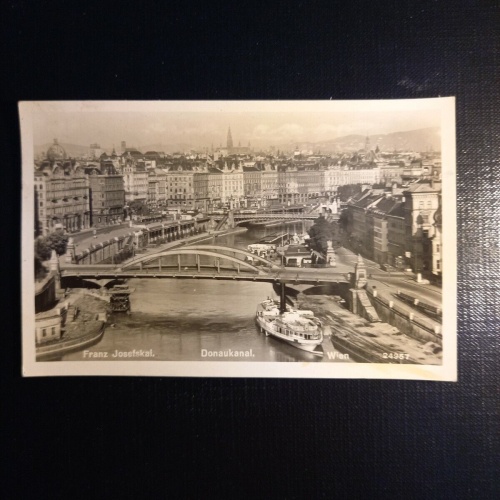 Wien, Donaukanal, Franz Josefskai 402749 gr
