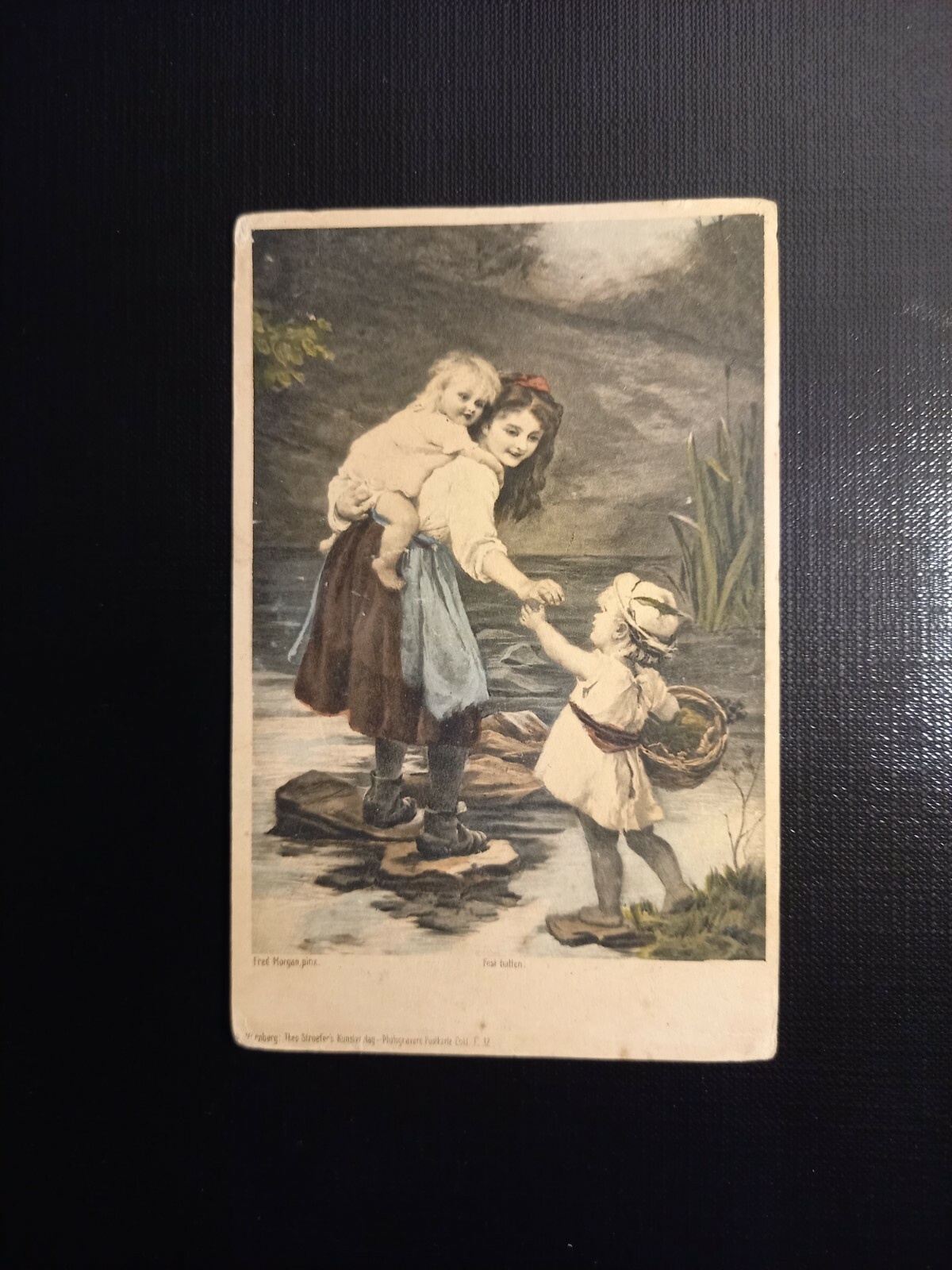 Mädchen mit zwei Kindern, Fest halten 402271 gr