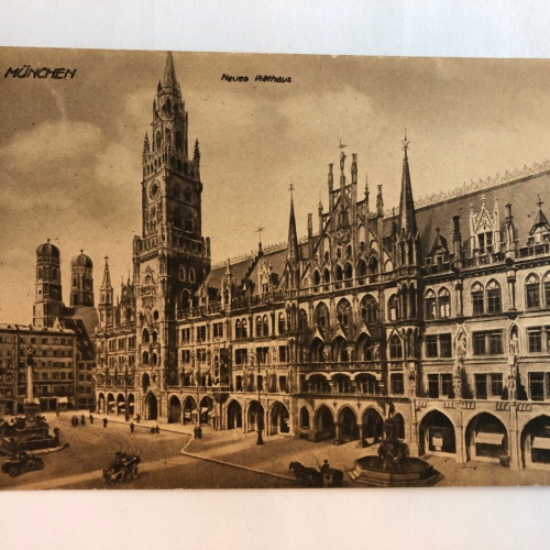 München Neues Rathaus. 20327