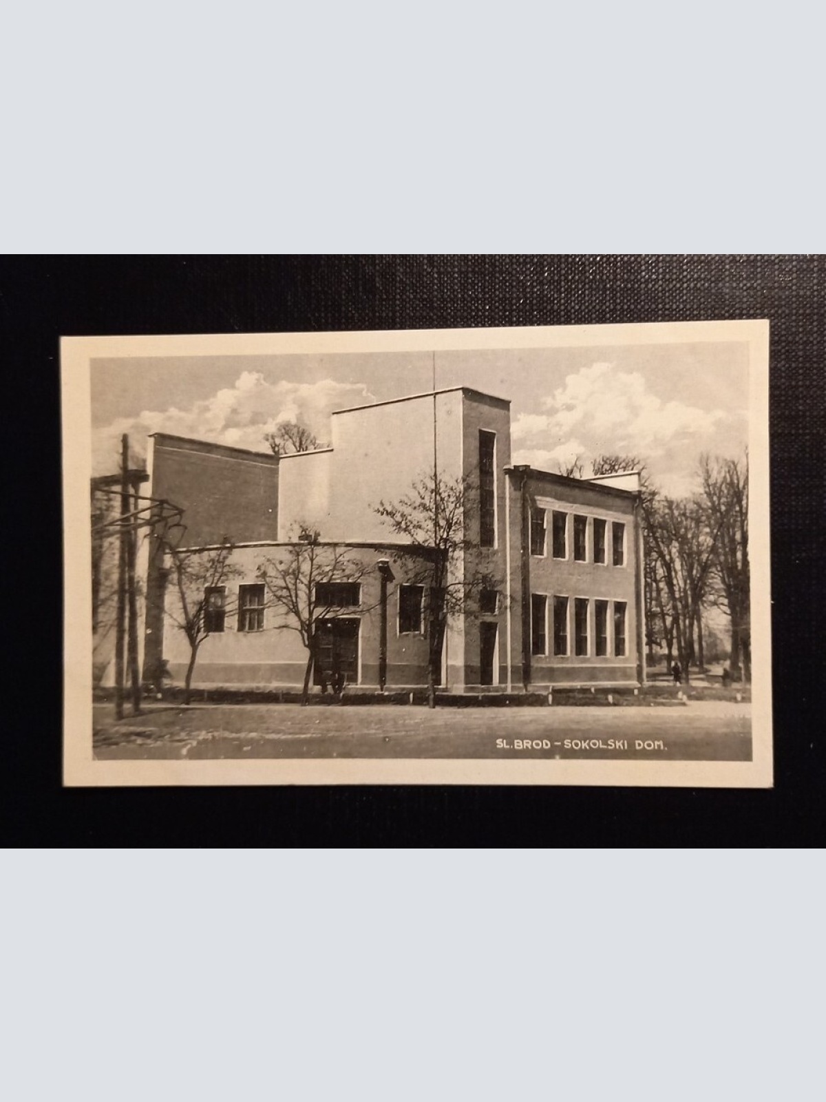 Sl.Brod Sokolski Dom 650410 Ga E