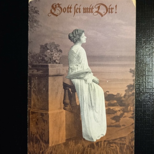 Frau mit weißen Kleid, Gott sei mit dir 402788 gr