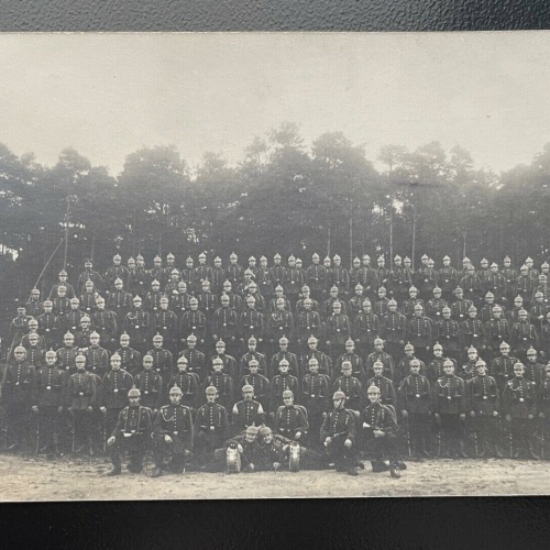 Gruppenaufnahme Soldaten Uniform Pickelhaube Pferd Wald Militär Krieg 402498 TH