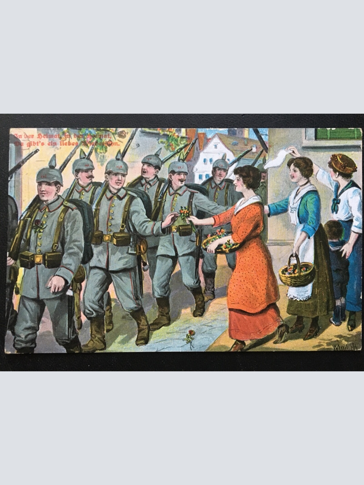 In der Heimat - Frauen verteilen Blumen - Soldaten Militär Krieg 400635 TH
