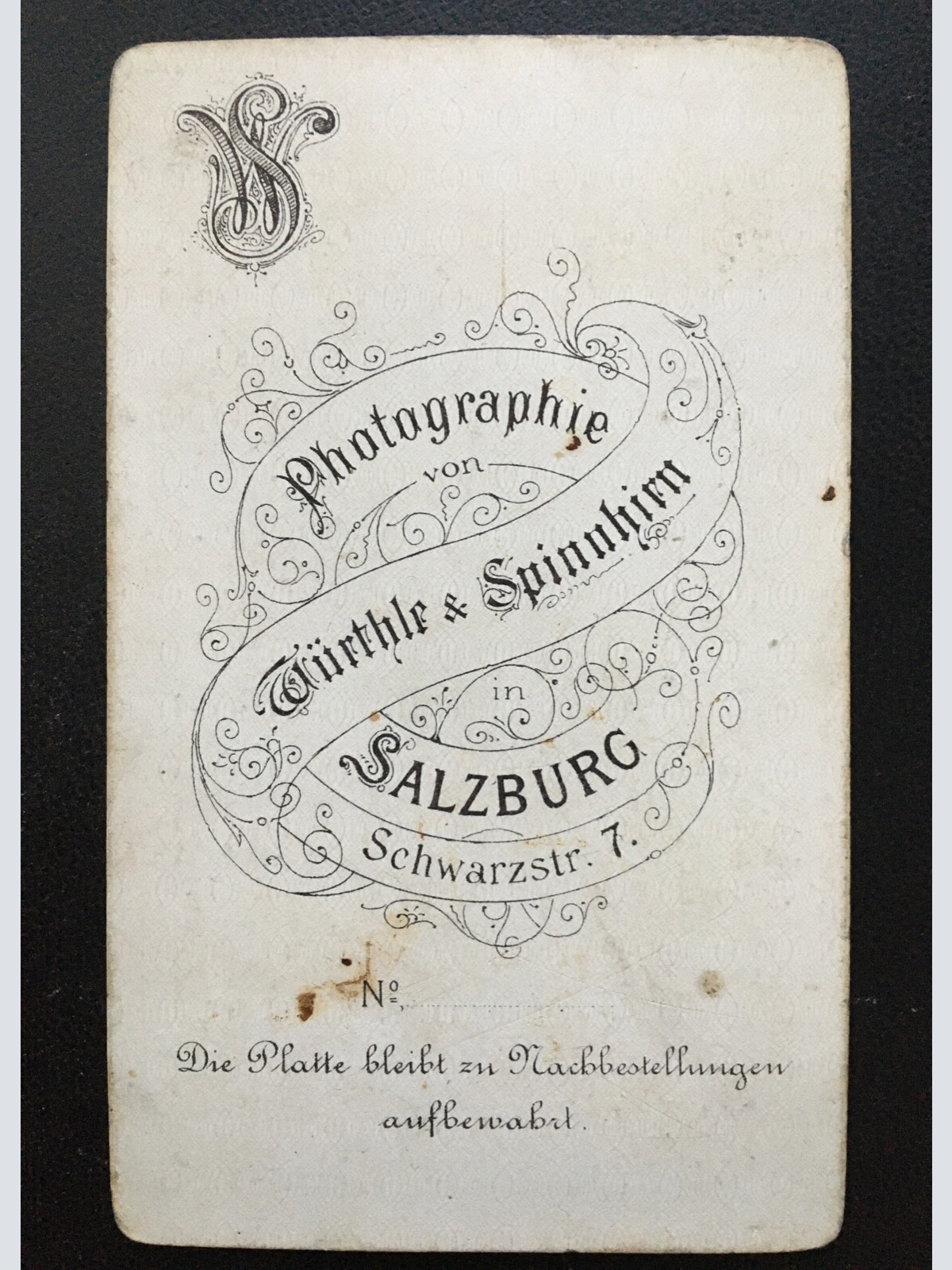 Foto Porträt Pfarrer Talar- Würthle & Spinnhirn Salzburg ca.6,4x10,5cm 400682 TH