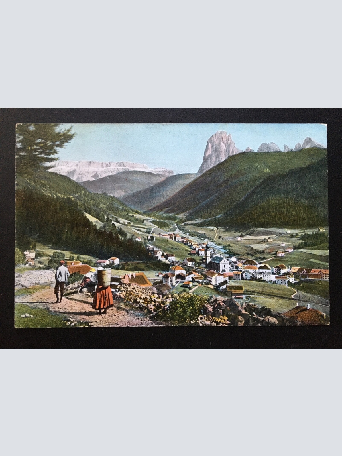 St. Ulrich - Blick auf Ort - gegen Langkofel - Südtirol Italien 400699 TH A