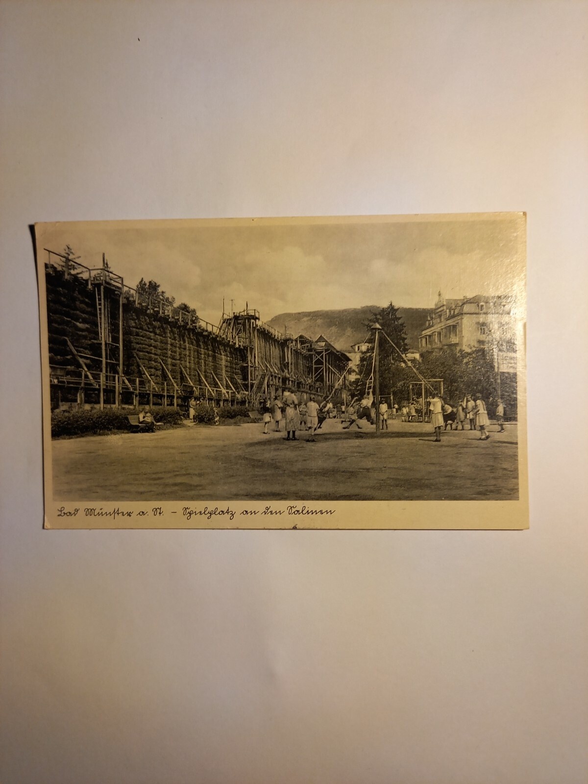 Bad Münster Spielplatz  40040 GR