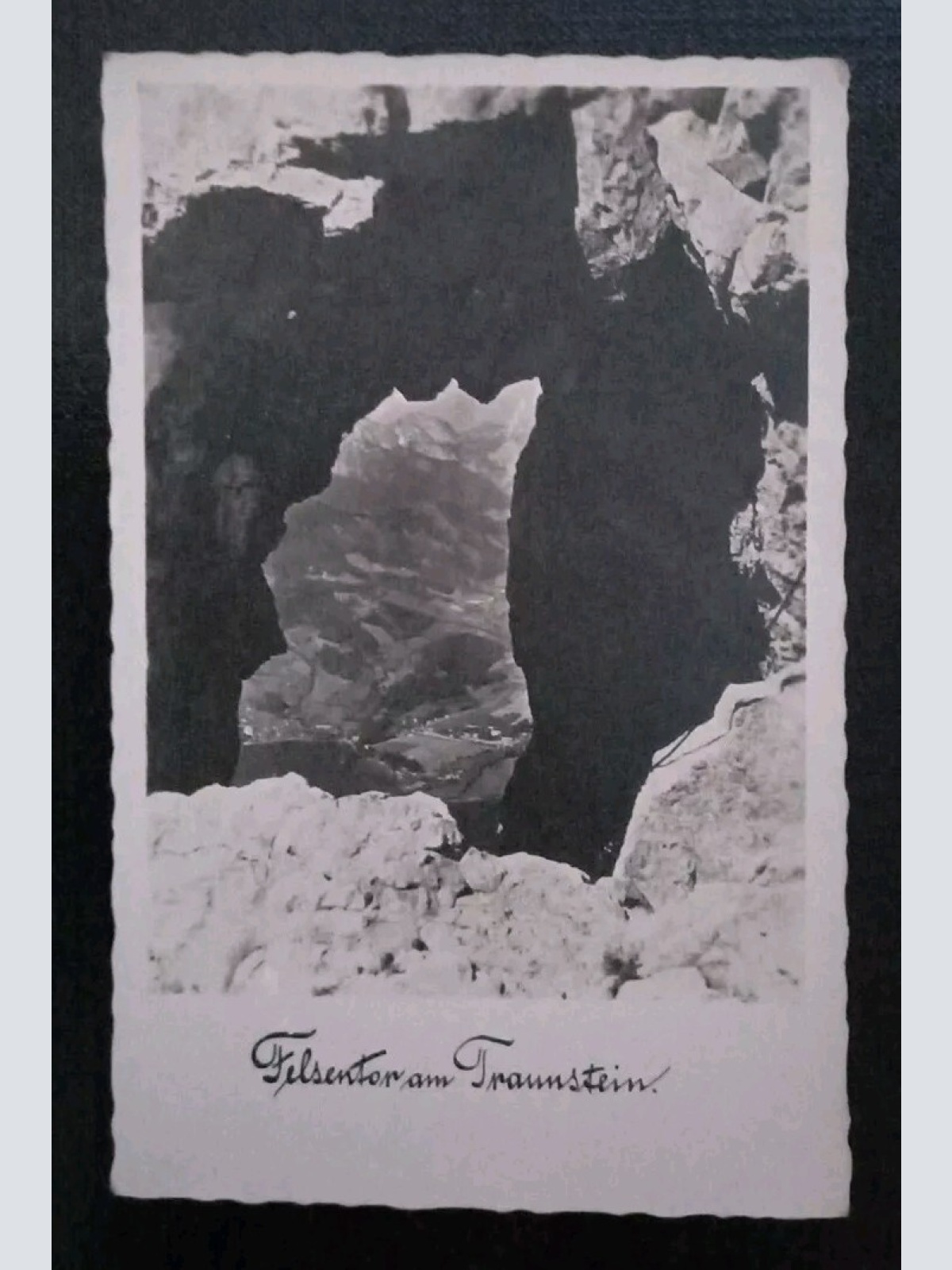 Felsentor Am Traunstein 12120 gr I