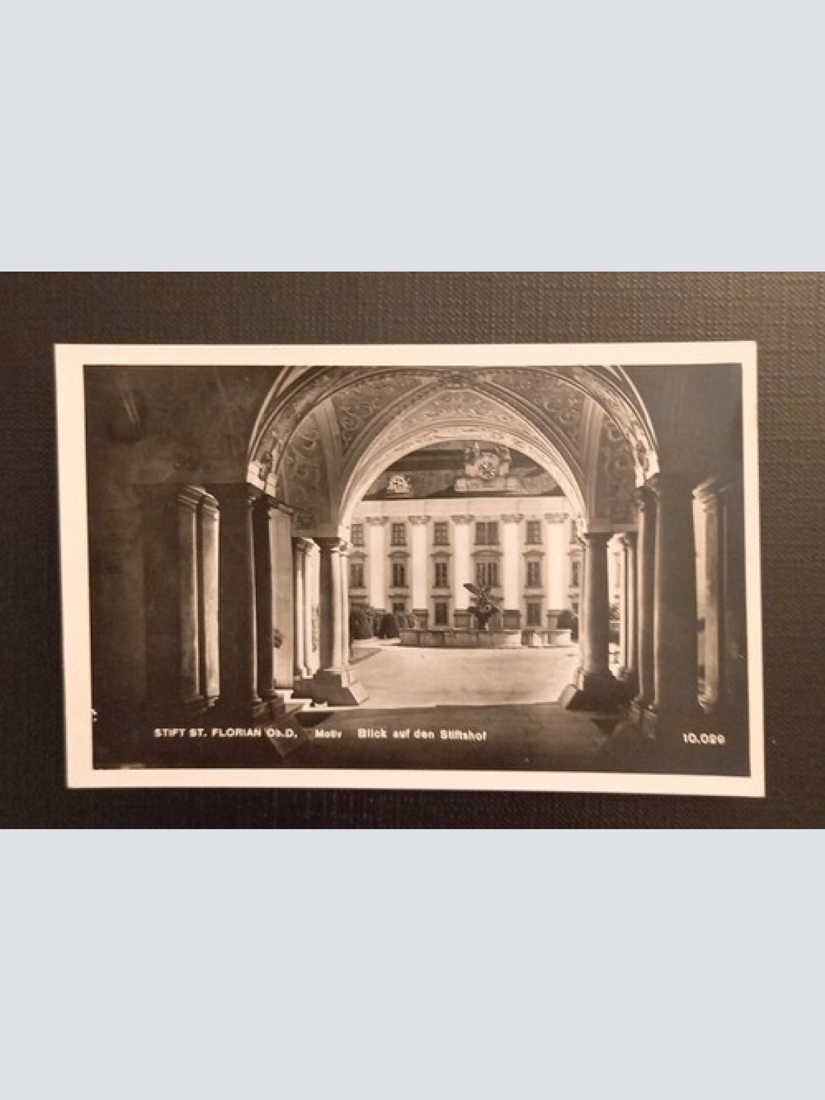 Stift St.Florian Ob.D.Blick Auf Den Stiftshof Ga B