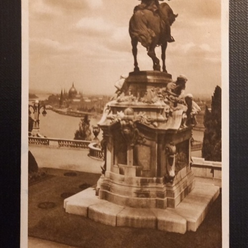 Budapest Aussicht mit Prinz Eugen Denkmal 118022 Ga E