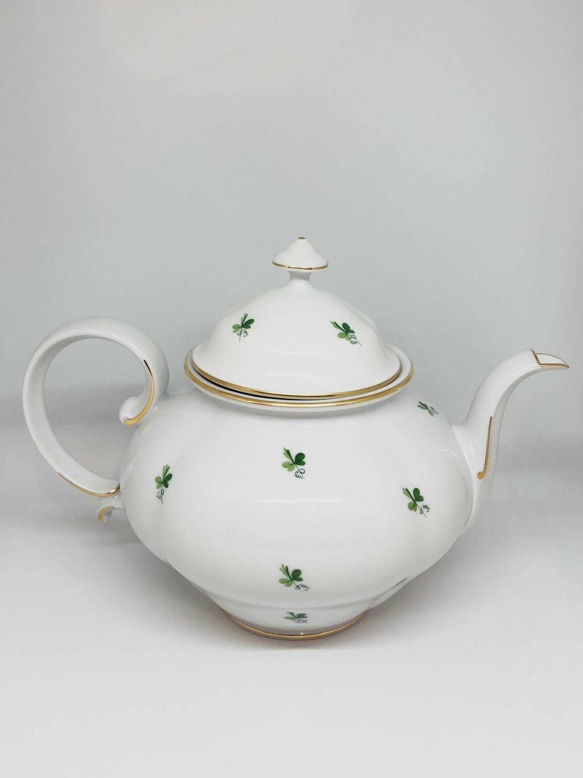 Augarten Teekanne Weinlaub Belvedere 114 6490 Vitrinenobjekt 50017