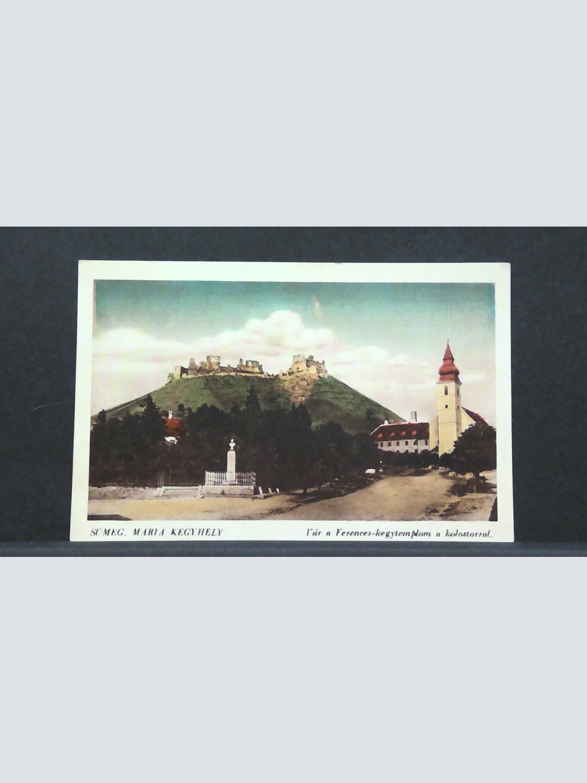 Sumeg Maria Kegyhely Va a Ferences-kegytemplon a kolostorral JW 410212 F