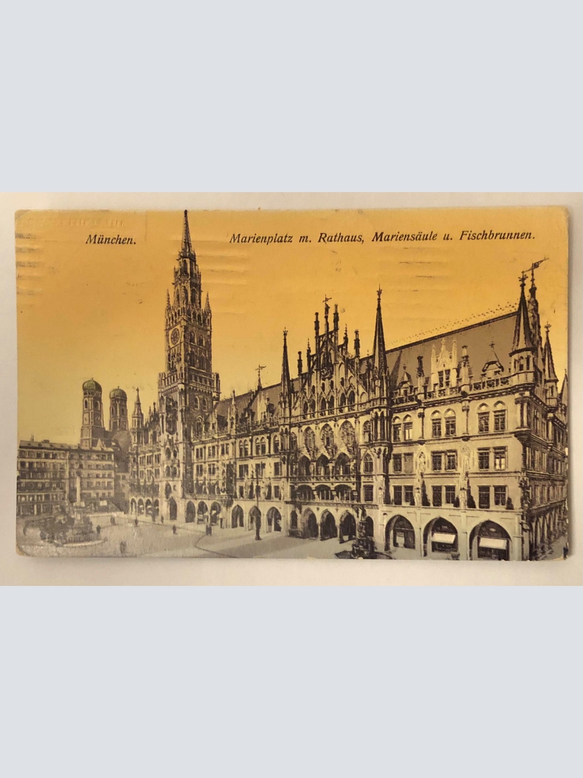 München Marienplatz m Rathaus Mariensäule u Fischbrunnen  82025