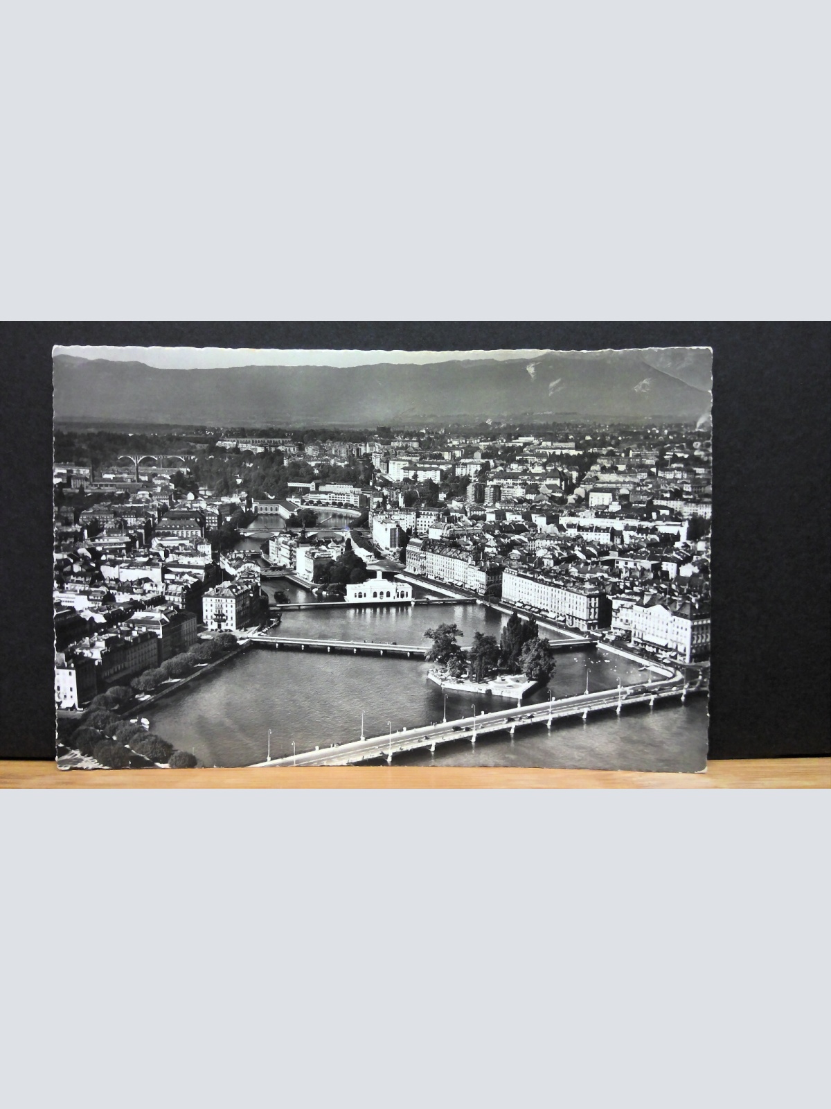 Genf Geneve Le Rhone a travers la Ville JW 650208 C