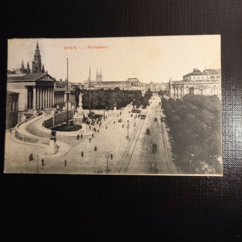 Wien Parlament 410499 gr