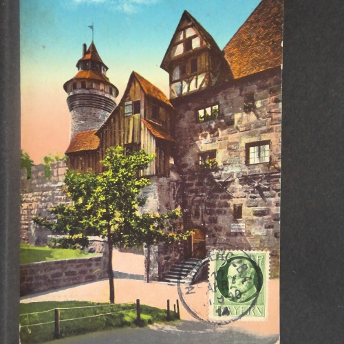 Nürnberg Eingang zur Burg mit Vestnerturm 20003 jw J